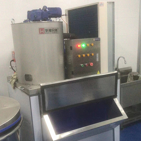 1吨片冰机全不锈钢款交付江苏徐州某食品厂